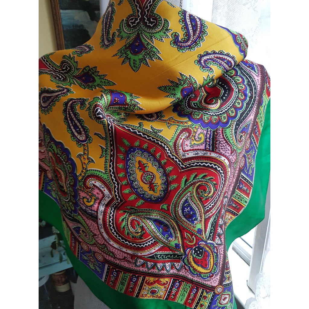 BEAUTIFUL Vintage Scarf, Paisley Like Design Scarf,Lovely Vivid Jewel Tone Colors,31 by 32 inches, Bold Statement Scarf, Vintage Scarves
