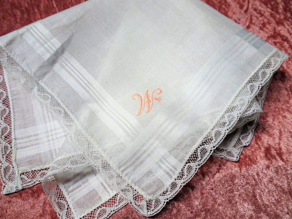 VINTAGE 1950s Hankie,Monogram W Hanky Handkerchief,Bridal Hankie Hankies,Something Old,Perfect Wedding Hanky,Collectible Vintage Hankies