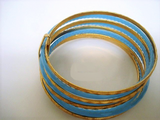 1960s VINTAGE Multi Bangles Bracelet, Diamond Cut Gold Tone Metal and Sky Blue Plastic,Lovely Bracelet,Bangles,Collectible Costume Jewelry