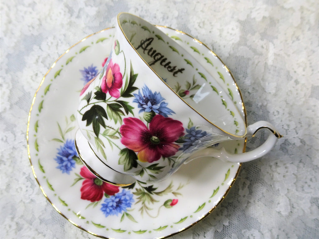 PRETTY Royal Albert English Bone China Teacup and Saucer,Flower of The Month Series,POPPY Flowers,Pedestal Cup,Collectible Vintage Teacups
