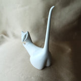 WONDERFUL MCM Laying Cat Figurine by Jaroslav Ježek for Royal Dux, Sleek and Vintage Modern Cat Figurine, Collectible Mid Century Figurines