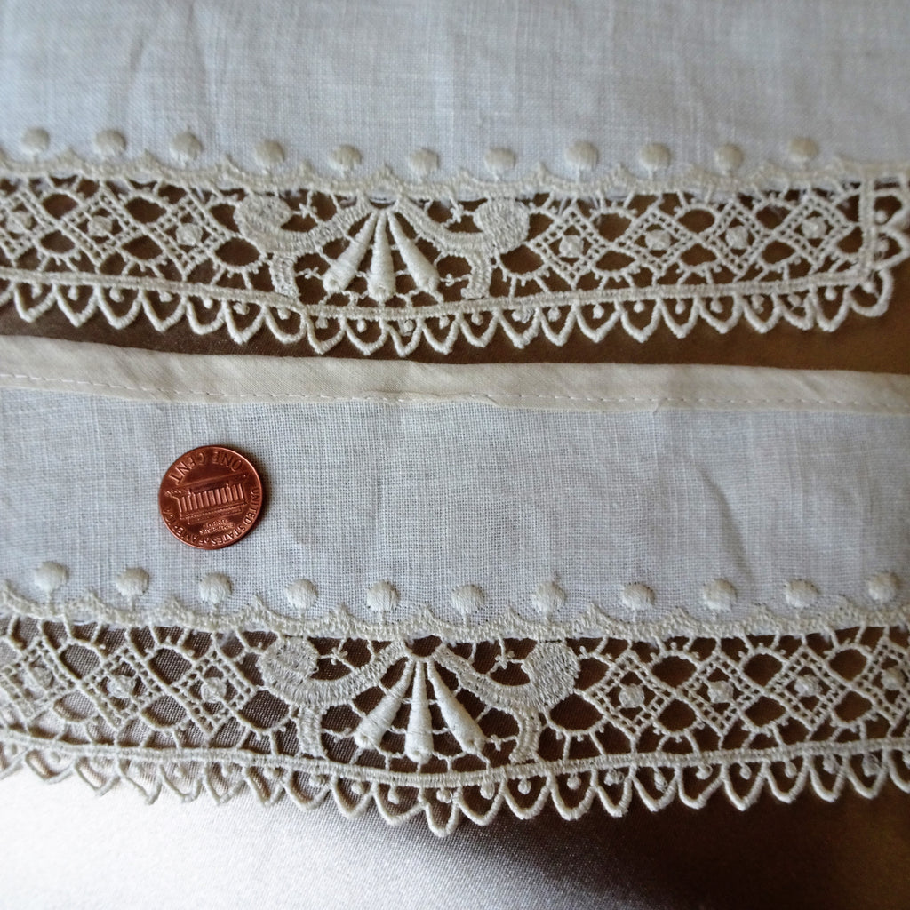 BEAUTIFUL Victorian Edwardian Cuffs,Embroidered Linen and Lace Cuffs, Doll Lace,Wear Them or Frame Them, Heirloom Sewing,Collectible Lace Textiles