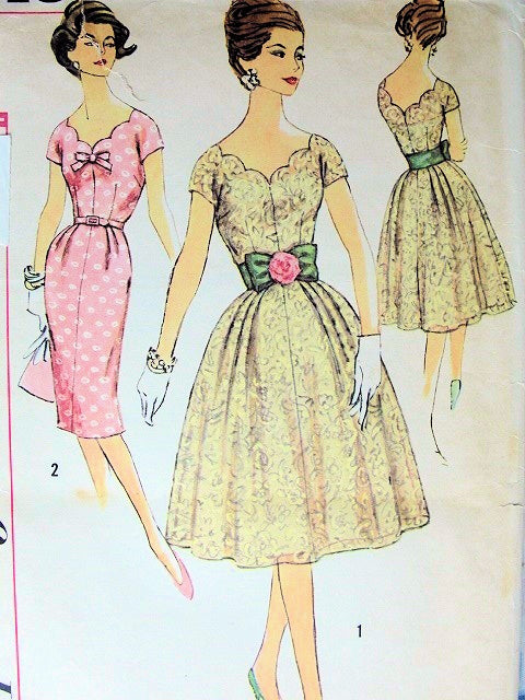 BEAUTIFUL 1960s Cocktail Party Dress Pattern SIMPLICITY 3045 Slim or Full Skirt,Lovely SCALLOPED V Neckline,Bust 34 Vintage Sewing Pattern