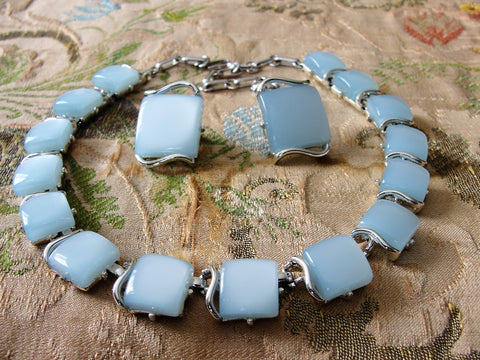 BEAUTIFUL 1950s Signed Designer CORO Blue Lucite Thermoset Panel Necklace and Earrings Set,Light Blue Moon Glow, Silver Tone Metal Necklace, Wear or Collect Vintage Costume Jewelry, Collectible Jewelry