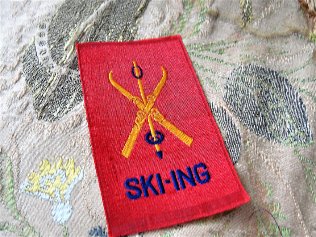 ANTIQUE Silk SKI-ING Patch, Sports Silk Patch, Sporting Silk Patch, Collectible Woven Silks,Vintage Premium Silks
