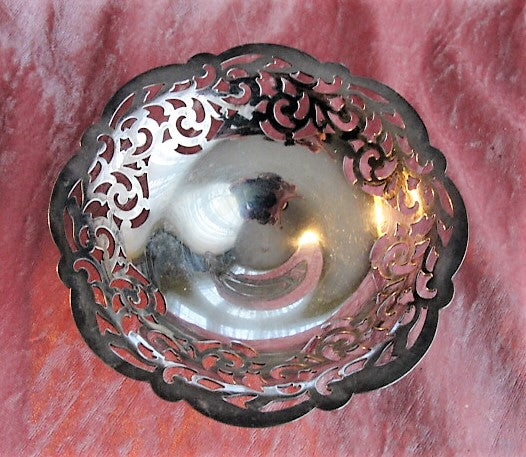 ORNATE 1920s Antique Silver Plated Tazza For Mints, Candies Serving Dish or Business Cards Quality English EPNS Silver Collectible Silver
