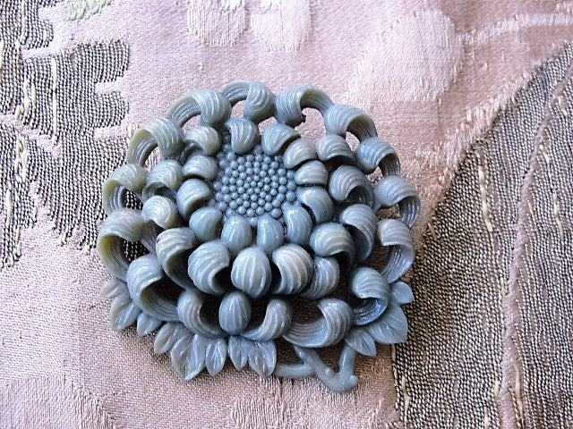 FAB Art Deco 1930s Vintage Carved Pierced High Relief Celluloid Chrysanthemum Floral Brooch Tinted Molded Early Plastic Jewelry To Wear or For Collector