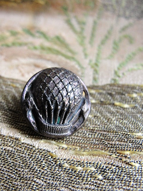 Antique Figural Metal Victorian Fancy Button HOT AIR BALLOON Highly Detailed Design Lovely Collectible For Button Collector