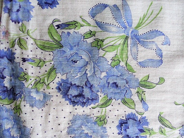 LOVELY Vintage Floral Printed Hanky Handkerchief Baby Blue Flowers Perfect To Frame or Give As Gift Collectible Printed Hankies