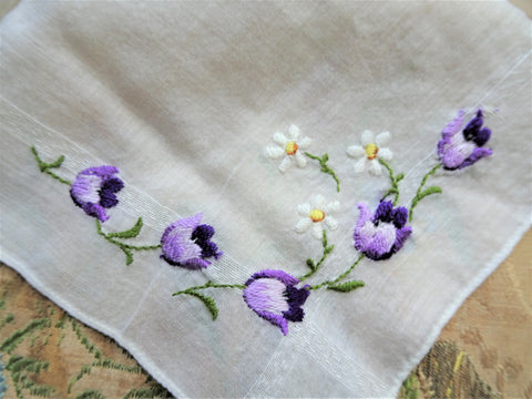 BEAUTIFUL Floral Embroidered Hankie,Vintage Handkerchief,Crocus and Daisy Flowers, Hand Embroidery,Wedding Bridal Hanky Gifts,Collectible Hankies