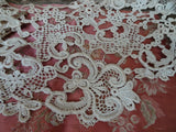 GORGEOUS Victorian Capelet Collar, Amazing Lace Design, Display or Wear, Collectible Antique Lace