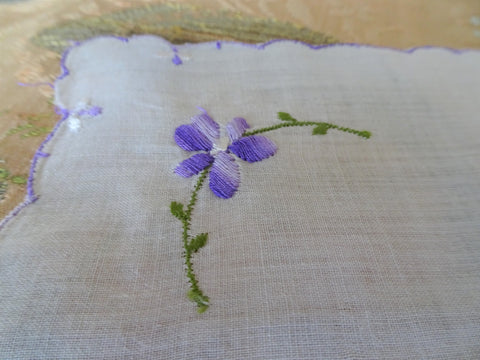 PRETTY Hand Embroidered Vintage Hanky, Purple Violet Flowers, Handkerchief,Hankie,Collectible Vintage Hankies