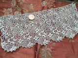BEAUTIFUL Antique French Lace, Very Pretty Lace,Delicate Design, Heirloom Sewing, Collectible Vintage Lace