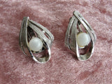 VINTAGE 1960s Clip On Earrings Silver Tone and Faux Moonstones Textured Silver Highly Attractive Design Ear Clips Vintage Costume Jewelry