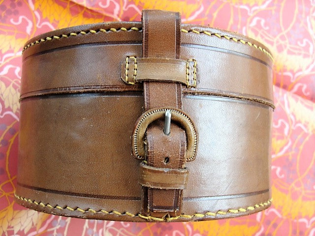 FABULOUS Antique Victorian English Gentleman LEATHER Travel Collar Box Ralph Lauren Style Mens Travel Accessory Case Cuff Link Jewel Box