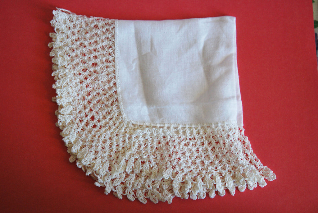 Antique 1930s Wide Lace Hand Crochet and Linen Hanky Vintage Hankie Wedding Handkerchief