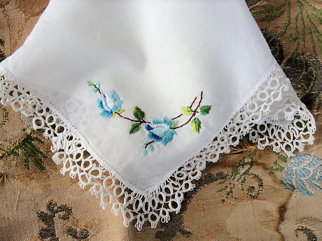 LOVELY Vintage Hankie Handkerchief Dainty TATTING Lace Hand Embroidered hanky Blue Roses Tatted Lace Trim Something Blue Bridal Hankies