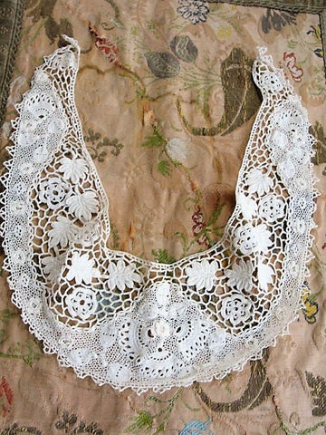 BEAUTIFUL Antique Hand Crochet IRISH Lace Collar Highly Detailed Victorian NeedleWork Irish Crochet Needle Lace Collectible Antique Lace