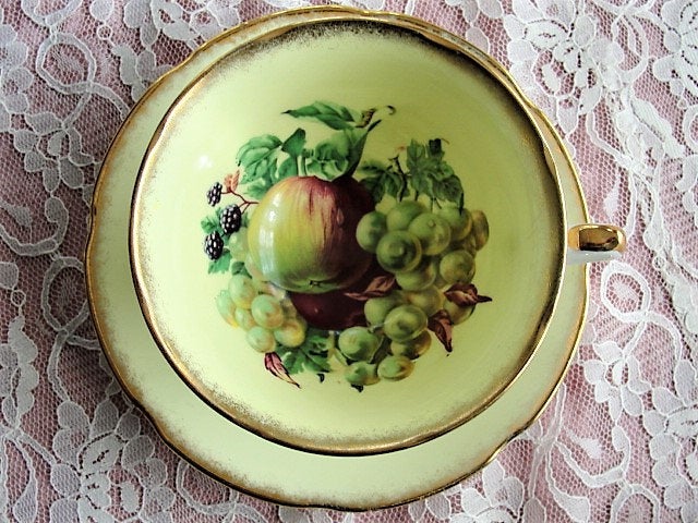 VINTAGE Royal Grafton English Bone China Sumptuous Wide Teacup and Saucer Lush Fruit Motif Pattern Lavish Gold Trim Pedestal Cup and Saucer