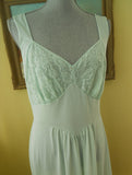 Late 1940s Early 1950s Sweetheart Neckline Nightgown Vintage Sea-foam Green Glamour Pin-Up Girl Lingerie