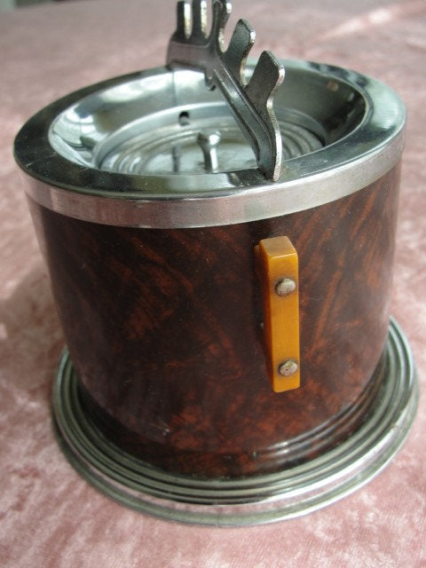 ART DECO, Vintage 40s, Cigarette Ashtray, Chrome and Bakelite Handles, Tobacco Collectibles, Tobacciana, Man Cave, Gentlemens Collectibles