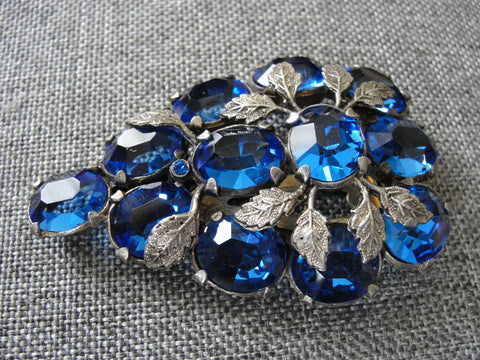 GORGEOUS Art Deco Large Dress or Fur Clip Brooch,Sparkling Blue Czech Glass Stones,Detailed Silver Tone Leaves,Fashion Accessory,Collectible