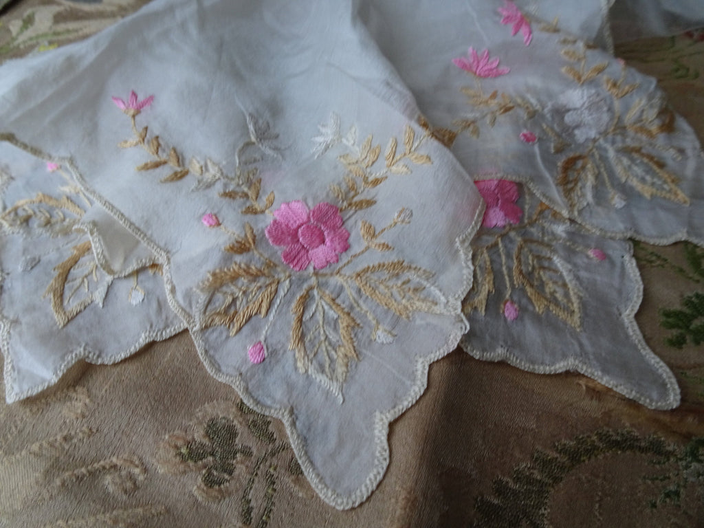 BEAUTIFUL Antique Heavily Embroidered Silk Handkerchief Hanky,Raised Handwork,Perfect For Bride,Special Wedding Hankie,Collectible Hankies