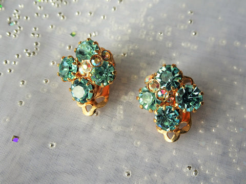 LOVELY 50s Aquamarine Glass Earrings,Mid Century Clip On Earrings,Blue and Aurora Borealis,Rhinestone Ear Clips,Vintage Collectible Jewelry