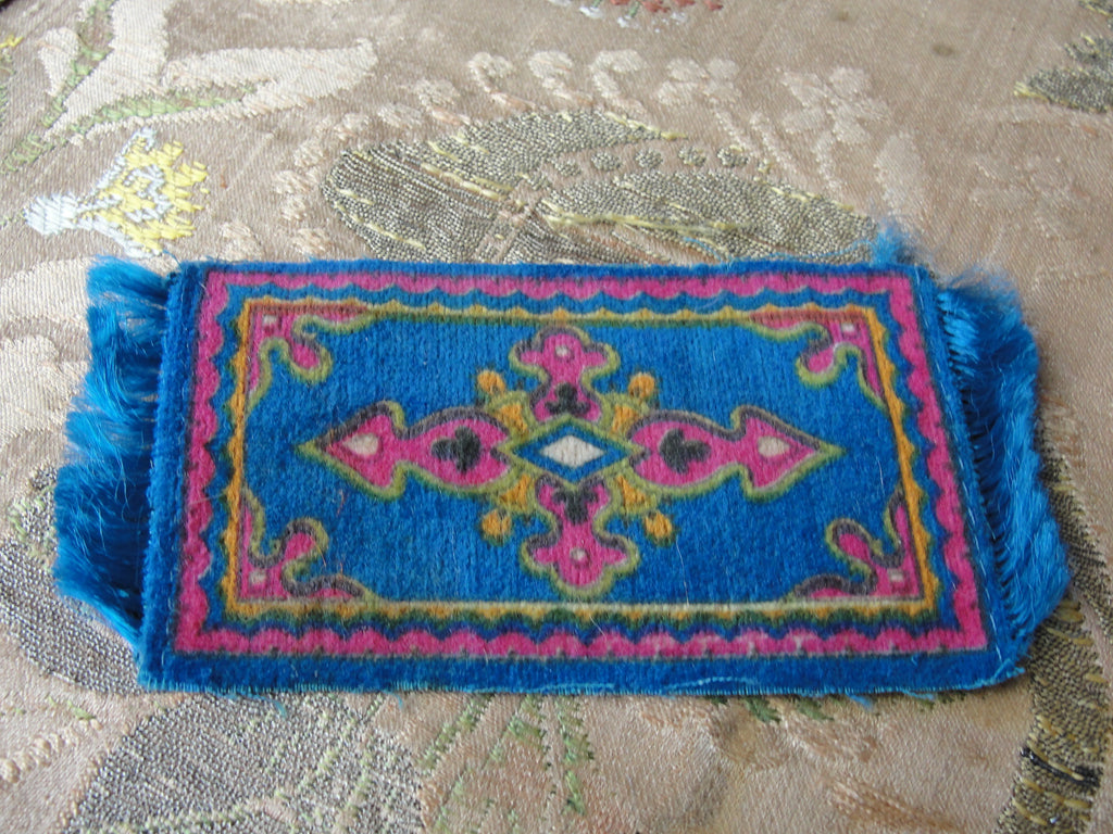 Beautiful Antique Miniature Doll House Intricate Mini Carpet Rug,1910 Tobacco Premium,Lovely Blue Rose Pattern,Fringed Doll Size Rug