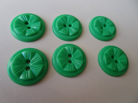 PRETTY 1930s Vintage Buttons Set,Art Deco Button set,Leaf Green Buttons,Raised Pattern,One Inch Size Buttons,Collectible Vintage Buttons