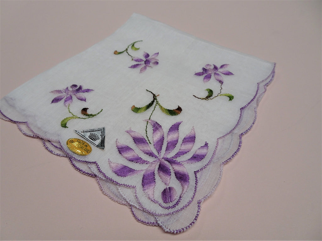 LOVELY VINTAGE HANKIE,Handkerchief,Delicate,Dainty purple flowers,Hand Embroidered Hanky,Swiss Embroidery,Collectible Vintage Hankies