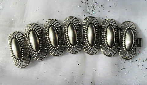 STUNNING Vintage Silver NAPIER Bracelet,Chunky Statement Bracelet Cuff, 2.25 Inches Wide, Beautiful Design,Collectible Vintage Jewelry