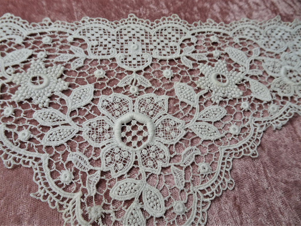 BEAUTIFUL Large Lace Applique Victorian Edwardian Fashions,Antique Lace,Wedding Gown,Decorative Lace,Embellishment Lace,Collectible Lace