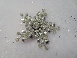 Vintage SNOWFLAKE Brooch Glittering Ice White Rhinestone Brooch,Prong Set,Brilliant Rhinestones,Dazzling Pin,COLLECTIBLE Jewelry