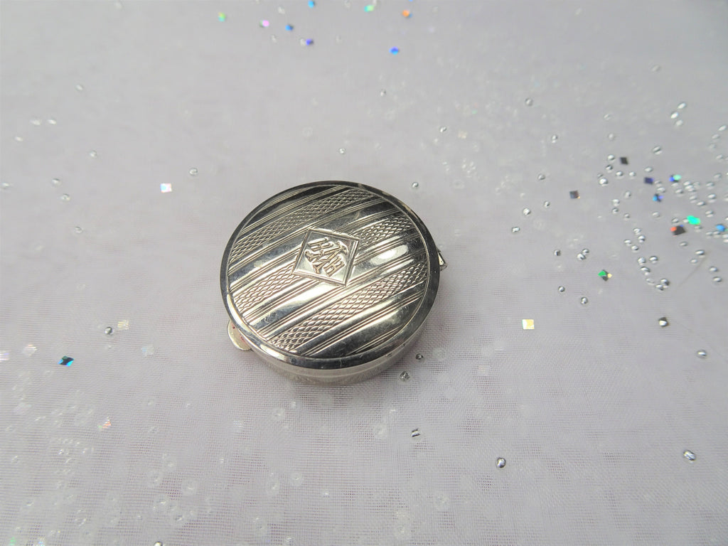 Beautiful ART DECO Powder Compact,Small Compact,Pill Box,Engraved Silver,Monogram,20s Vanity Purse,Fab Condition,Collectible Powder Compacts