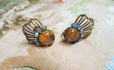 SPARKLING Vintage 50s Earrings,GLITTERING Art Glass,Amber Color Glass,Aurora Borealis Rhinestones,Screw Back Earrings,Collectible Jewelry