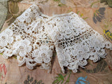 GORGEOUS Antique Lace Cuffs,Tie On French Lace Cuffs, Beautiful Old Lace Cuffs, Bridal,Vintage Lace Cuffs,Vintage Clothing,Collectible Lace