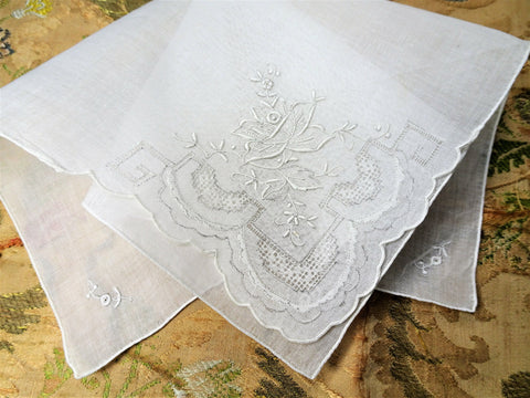 BEAUTIFUL Vintage Lace Hanky, BRIDAL Hankies,Wedding HANDKERCHIEF,Lovely Hand Embroidery Openwork, Collectible Vintage Hankies