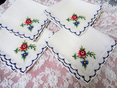 LOVELY Vintage Napkins, Hand Embroidery,Roses,Luncheon Napkins,Tea Time Napkins Set of 4 French Cottage Farmhouse Decor ,Collectible Linens