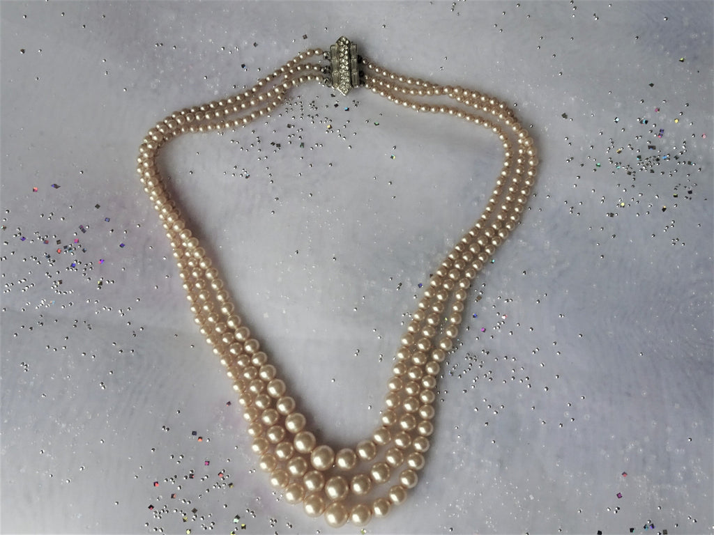 LUXURIOUS Lustrous Pearl Bead Necklace,Elegant Triple Strand Beads,The Crown Style,1920s Pearls,Wedding Bridal Jewelry,Collectible Jewelry