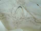GORGEOUS Vintage MADEIRA Fancy Embroidered Lace Tablecloth, Stunning Hand Work , Fine Dining Tea Table Linens, Luxury Vintage  Linens