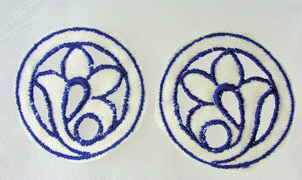 Lovely 20s ART DECO French Blue and White Embroidered  Pr Cutwork Floral Appliques For Hats Bags Flapper Head Bands Dresses Etc