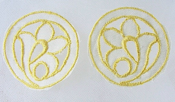 Lovely 1920s Art Deco Yellow Embroidered  Pair Cutwork Floral Appliques Great For Hats Bags Flapper Head Bands Dresses Downton Abbey Era
