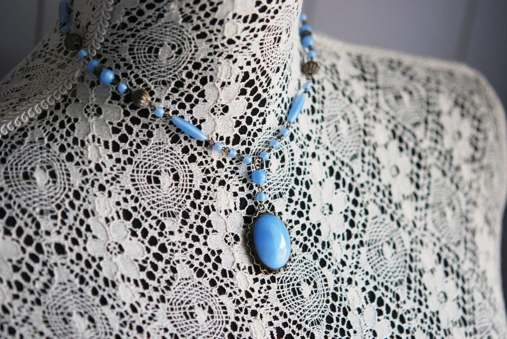 FABULOUS Art Deco Czech Style Vintage Glass Necklace Dazzling Blue Glass Beads and Drop Pendant Old Costume Jewelry